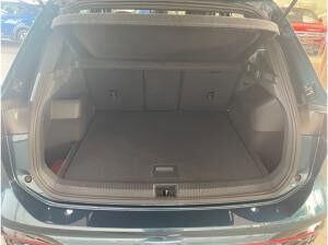 Volkswagen Tiguan R-Line 2.0TDI DSG 4Motion +AHK+STDHZ+LEDER+ Volkswagen Tiguan R-Line 2.0TDI DSG 4Motion +AHK+STDHZ+LEDER+