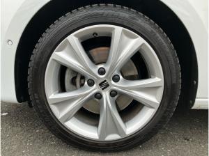 Seat Leon Sportstourer FR 2.0TDI DSG / Navi, LED, RFK