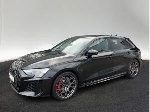 Audi RS3 Sportback quattro S tronic Navi Pano Sportabgas Audi RS3 Sportback quattro S tronic Navi Pano Sportabgas