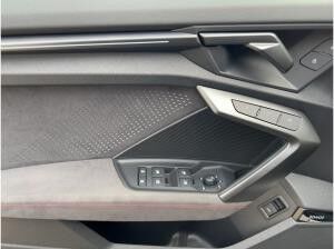 Audi RS3 Sportback quattro S tronic Navi Pano Sportabgas Audi RS3 Sportback quattro S tronic Navi Pano Sportabgas