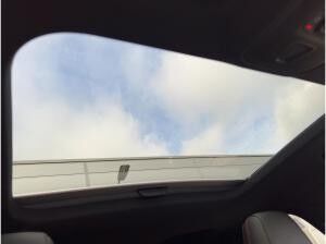 Audi RS3 Sportback quattro S tronic Navi Pano Sportabgas Audi RS3 Sportback quattro S tronic Navi Pano Sportabgas