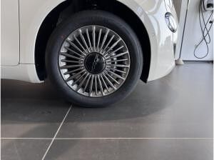 Fiat 500e 23,8 kWh CHRISTMAS EDITION ab 139? mtl. Leasen