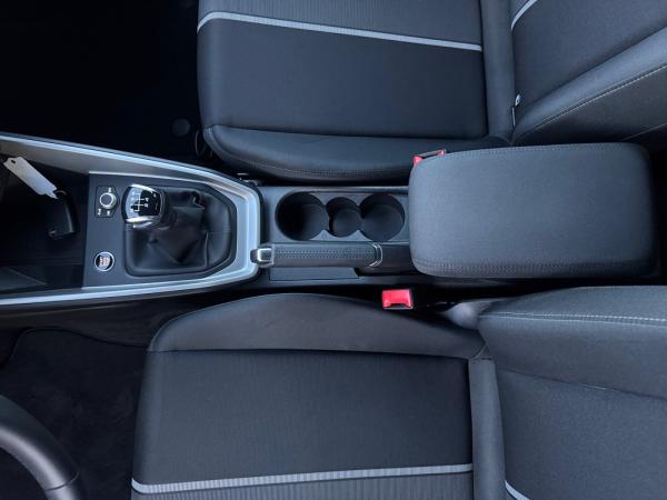 Audi A1 Sportback advanced 25TFSI Schaltgetriebe PDC