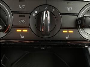 Skoda Fabia 1.0 MPI Tour LED.SHTZ.KAM.KESSY.LaneA.FrontA.SmartLink.SUNSET