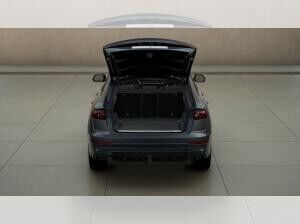 Audi Q8 50 TDI quattro Audi Q8 50 TDI quattro