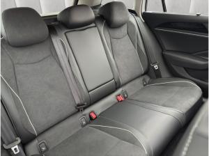 Volkswagen Passat Elegance 2.0 TDI DSG,IQ-DRIVE,AHK,BUSINESS