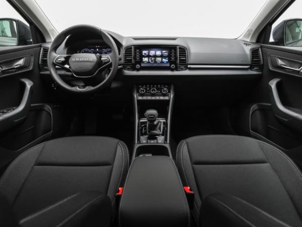 Skoda Karoq Tour 1.5 TSI AHK Navi Kamera ACC