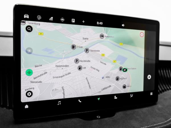 Skoda Superb Combi Sportline 2.0 TDI 4x4 AHK Pano Navi Kamera