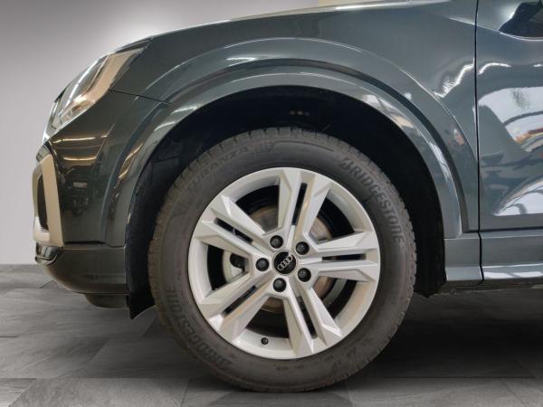 Audi Q2 Advanced 30 TFSI AHK/LED/Navi+/RFKam/02.30Garantie