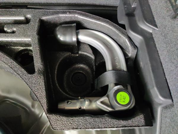 Audi Q2 Advanced 30 TFSI AHK/LED/Navi+/RFKam/02.30Garantie