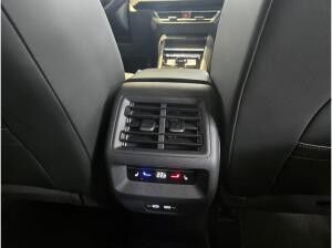 Volkswagen Tiguan R-Line "Black Style" 2,0 l TDI //SOFORT VERF.// - Leder, AHK, Pano, Harman Kardon usw.