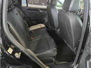 Volkswagen Tiguan R-Line "Black Style" 2,0 l TDI //SOFORT VERF.// - Leder, AHK, Pano, Harman Kardon usw.