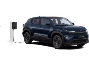 Toyota Urban Cruiser *Gewerbe* 2WD* 144PS* Active* 49kw Akku*JANUAR 2026