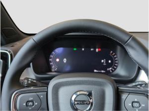 Volvo XC40 XC40+Black+Edition+B3+Plus+E-Sitze+BLIS+PilotAss