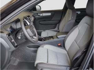 Volvo XC40 XC40+Black+Edition+B3+Plus+E-Sitze+BLIS+PilotAss