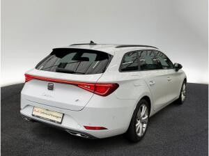 Seat Leon Sportstourer1.5 eTSI FR DSG Navi Matrix Kamera