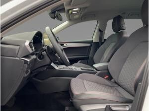 Seat Leon Sportstourer1.5 eTSI FR DSG Navi Matrix Kamera