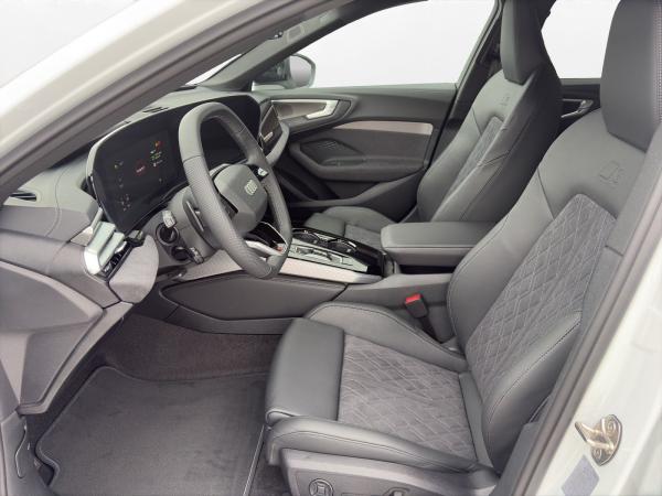 Audi A5 Avant e-hybrid QUATTRO+S-LINE+AHK+HUD+TECHPLU