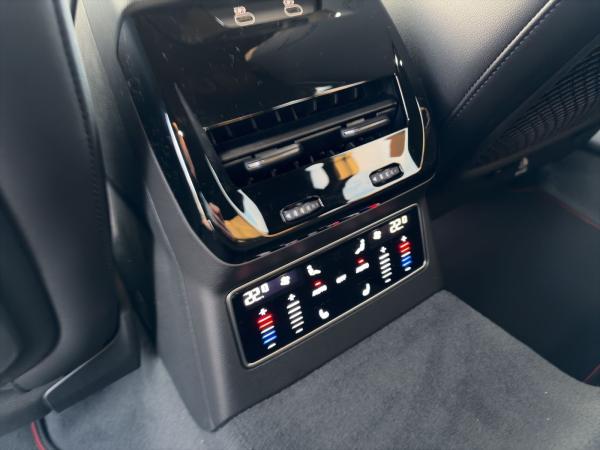 Audi A6 Avant e-hybrid QUATTRO+S-LINE EDIT.ONE+TECHPR