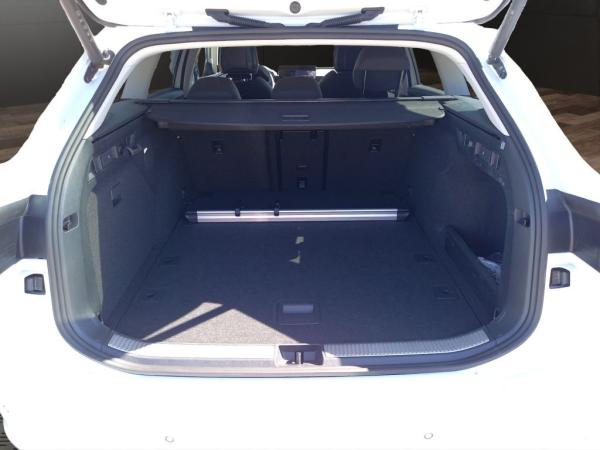 Skoda Superb Combi Selection 2.0 TDI DSG