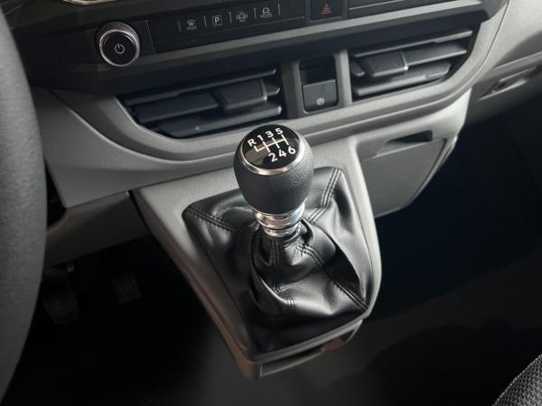 Volkswagen Transporter Kasten KR GJR+KLIMA+CARPLAY+RADIO