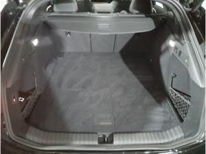 Audi A6 e-tron Avant quattro AHK 21 Matrix Pano HUD