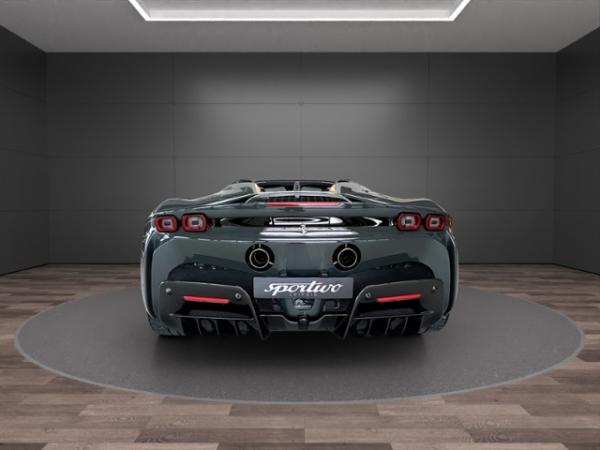 Ferrari SF90 Spider