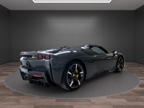 Ferrari SF90 Spider