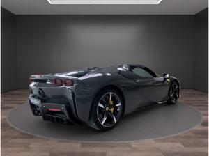 Ferrari SF90 Spider