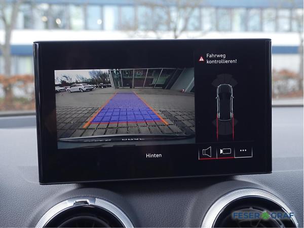 Audi Q2 35 TDI S line AHK Matrix V-Cockpit PDC Navi