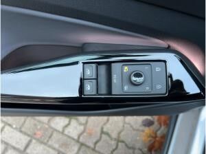 Volkswagen ID.4 Pure Performance Sitzhzg PDC Navi