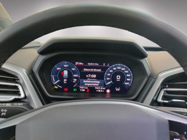 Audi Q4 e-tron S line 40 Standklima/Sportsitze/04.30Garantie