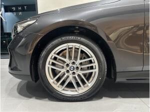 BMW i5 eDrive 40 Touring || AHK H&K Adapt. LED