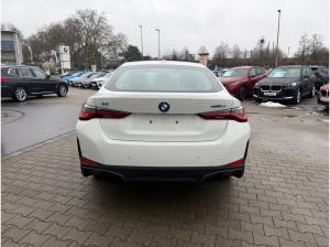 BMW i4 eDrive35 NAVI+LED+SITZ+PDC+KAMERA+AHK