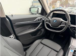 BMW i4 eDrive35 NAVI+LED+SITZ+PDC+KAMERA+AHK