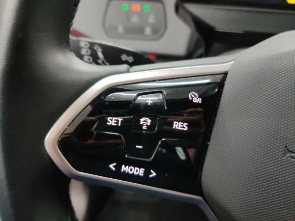 Volkswagen ID.3 Pure LED/ACC/Navi/Sitzhzg/Alu18/Lederlenkrad