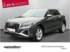 Audi Q2 S-Line 35 TFSI S-tronic / Matrix, RFK, ACC