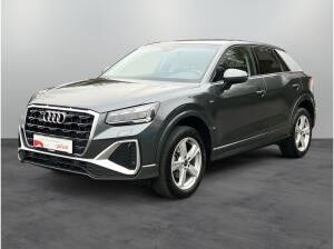 Audi Q2 S-Line 35 TFSI S-tronic / Matrix, RFK, ACC