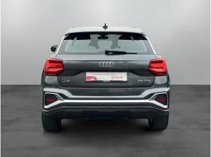 Audi Q2 S-Line 35 TFSI S-tronic / Matrix, RFK, ACC