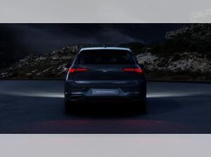 Volkswagen Golf VIII LIFE 1.5 TSI 85kW 6-Gang ACC+GJR+CarPlay+Kamera+LED+DAB