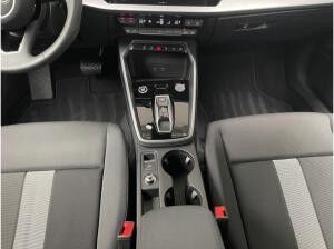 Audi A3 Limousine 35TDI S tronic advanced NAVI 3ZAC