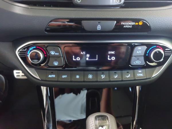 Hyundai i30 Kombi 1.5 T-GDI 48 V 7-DCT N-Line + Sitzpaket