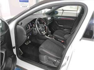 Volkswagen T-Roc Sport 1.5 TSI DSG / R-Line Ext., Navi, LED