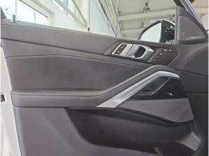 BMW X6 xDrive30d 699? netto/mtl.*M Sportpaket Pro*22 *LC Prof.*HUD*H/K*AHK*Pano*Adapt.LED*Adapt.M-Fahrw.*Au