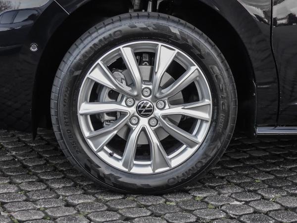 Volkswagen Multivan Style 2.0TDI DSG Klima PDC Navi AHK 7-Sitzer