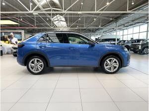 Volkswagen T-Roc Der neueLife 1.5 eTSI DSG LED ACC rearView ParkAss