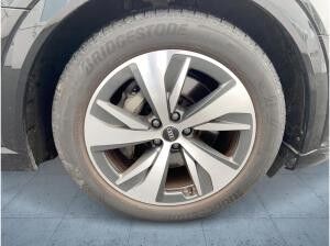 Audi Q8 e-tron Advanced 55 qu LED HUD Pano AHK ACC 20