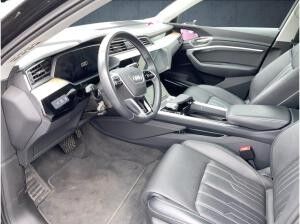 Audi Q8 e-tron Advanced 55 qu LED HUD Pano AHK ACC 20