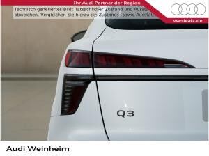 Audi Q3 Sportback TFSI quattro s-tronic AHK NAVI LED