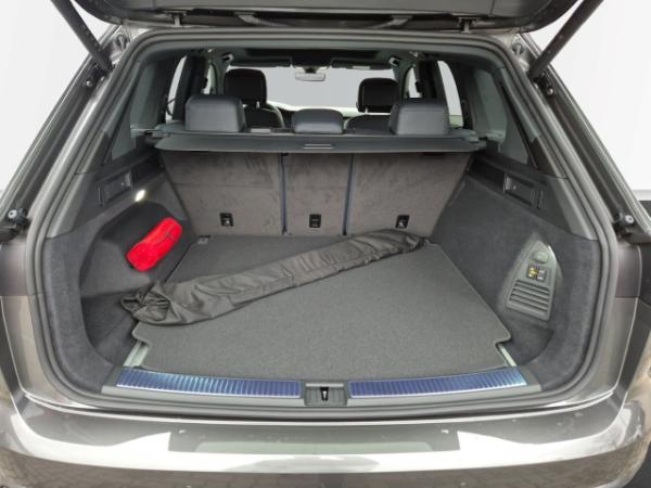 Volkswagen Touareg Final Edition "sogar noch frisch verpackt!"